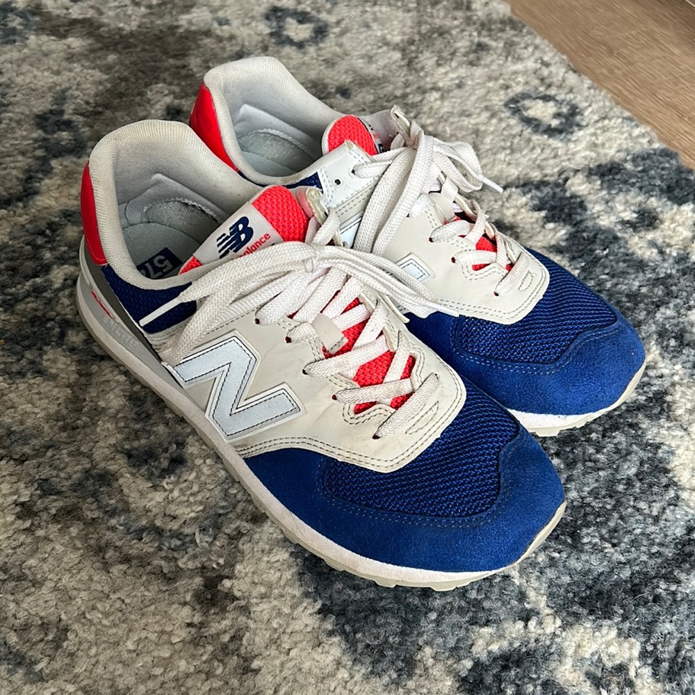New balance shoes